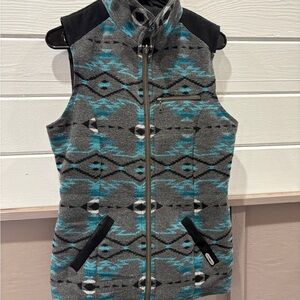 Powder River Grey & Teal Aztec Fleece Vest